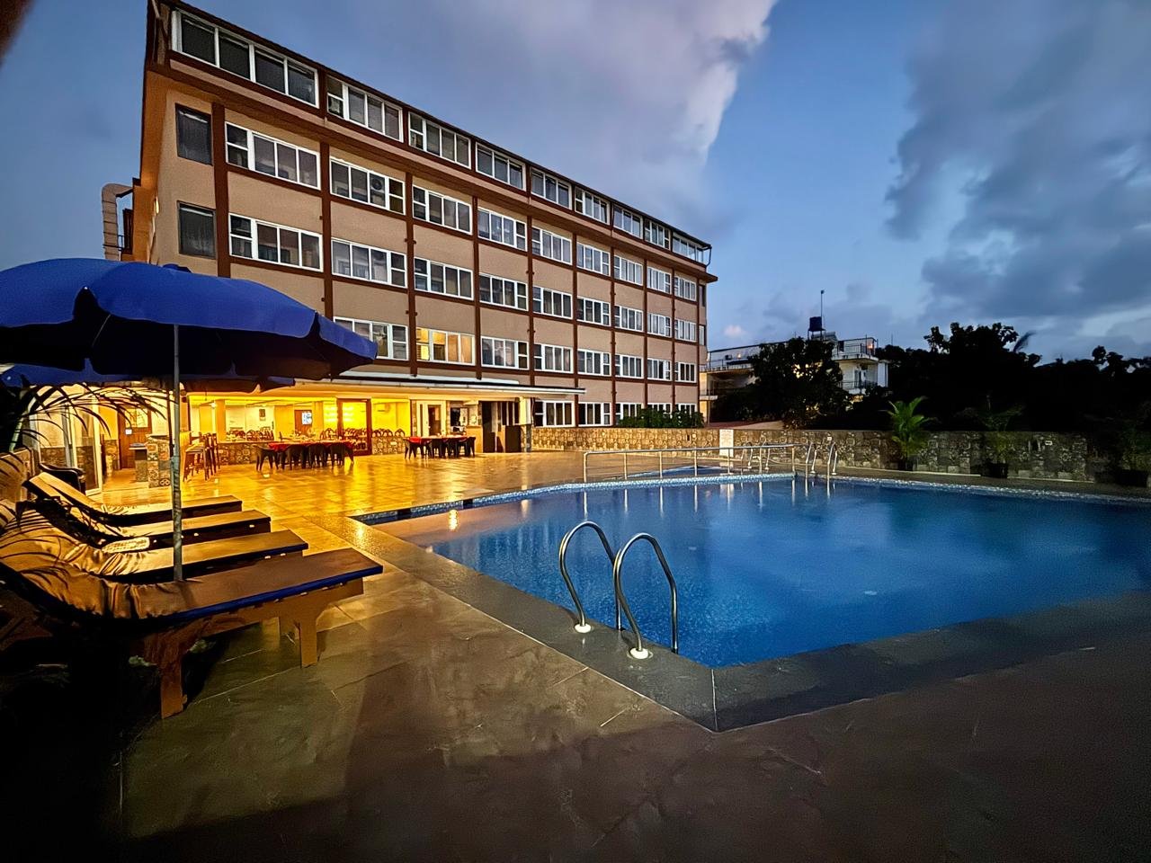 Nazri The Verda Hotel